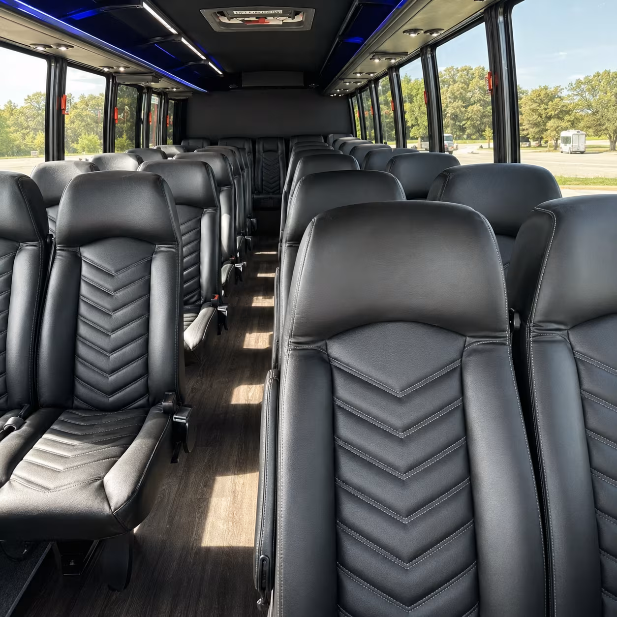 book a bus for your next airport transfer 2