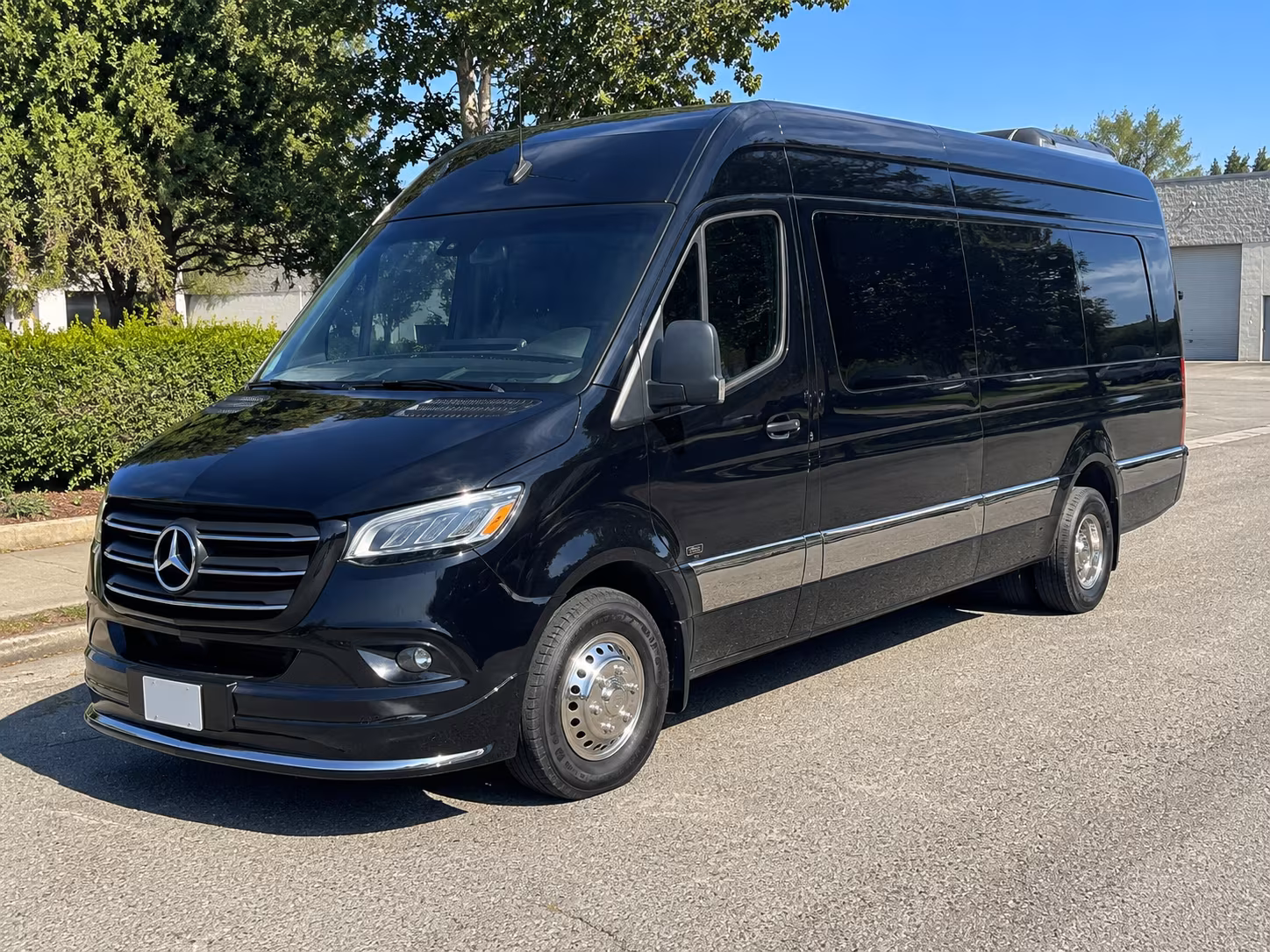 book a bus for your next birthday 1