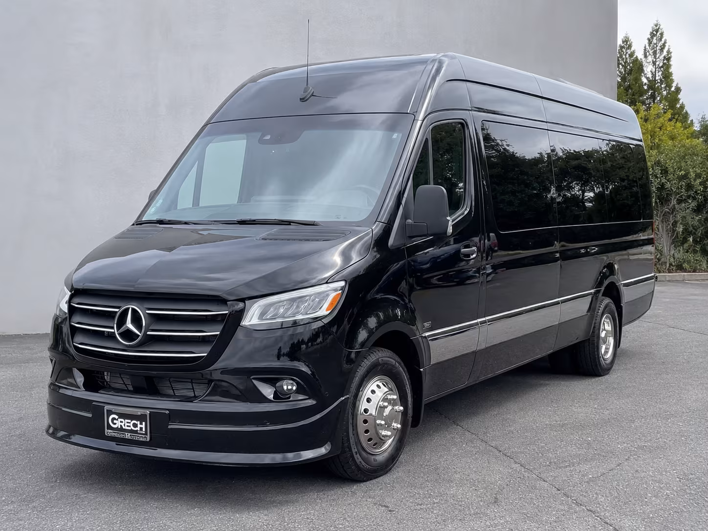 book a bus for your next private event 5