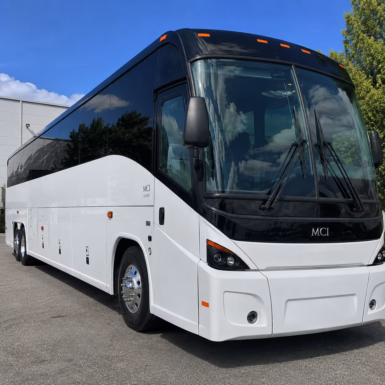 book a bus for your next prom 2