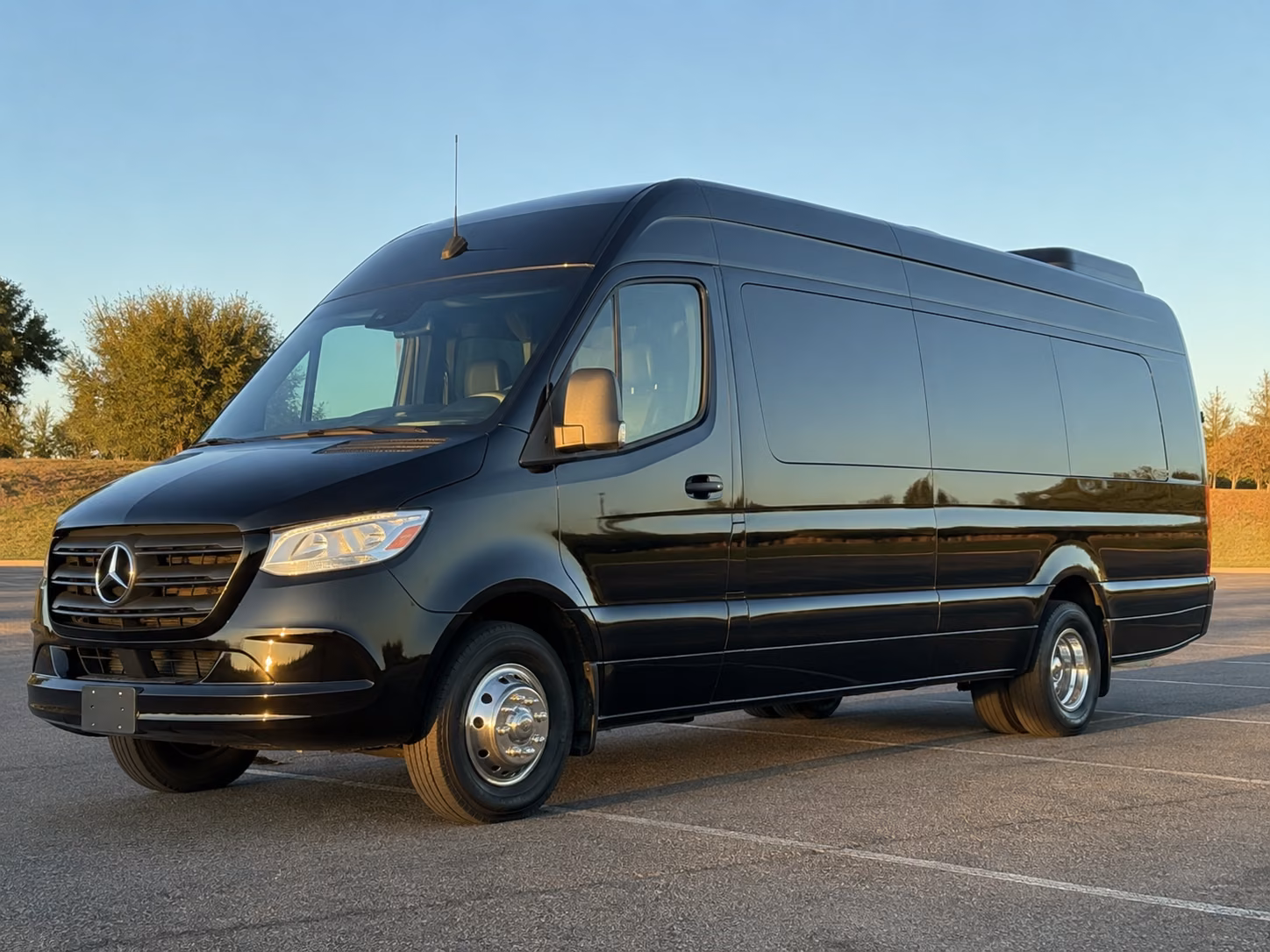 book a bus for your next sporting event 1