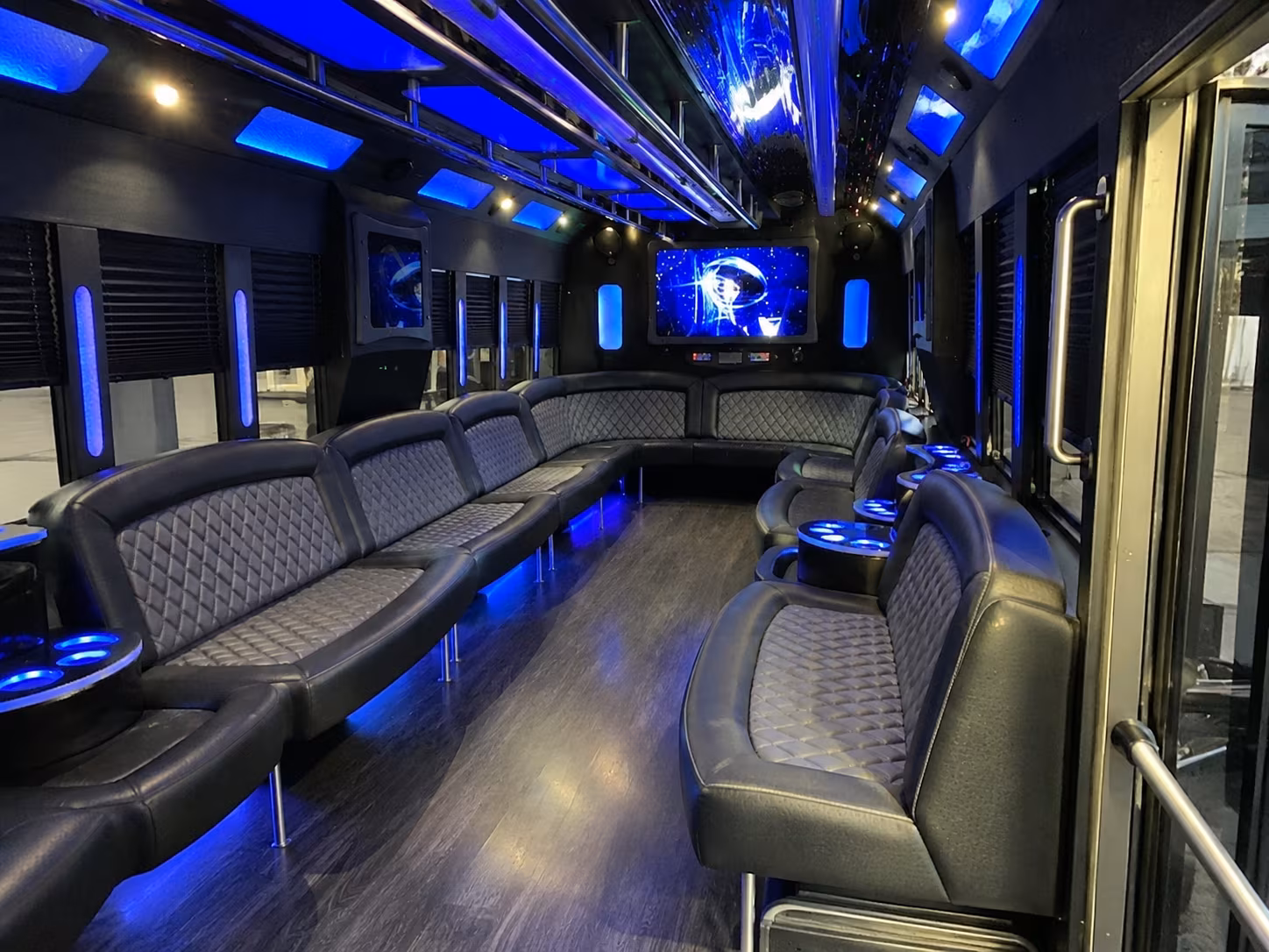 columbus 28 passenger party bus interior