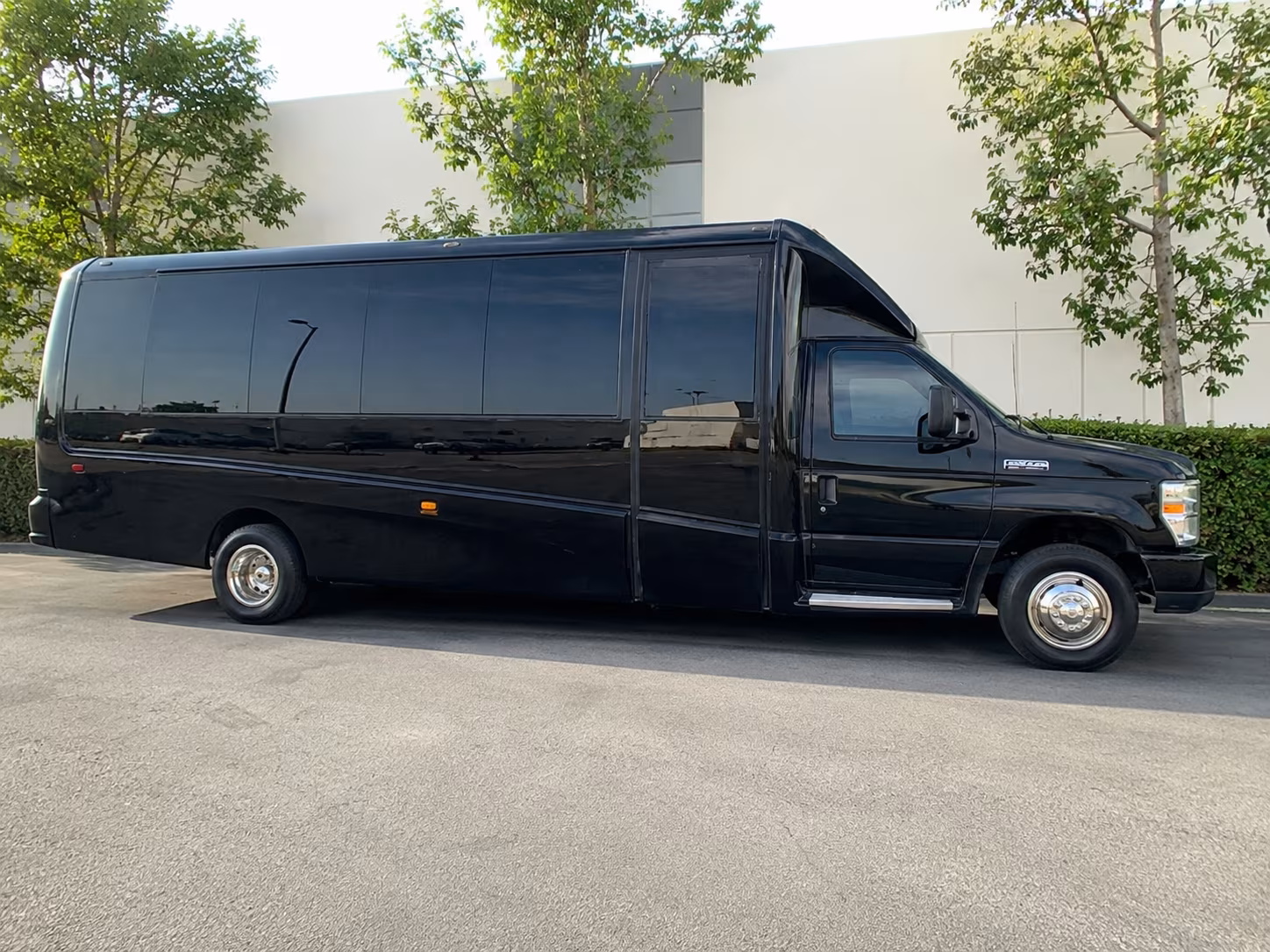 columbus bachelor bachelorette transportation onboard