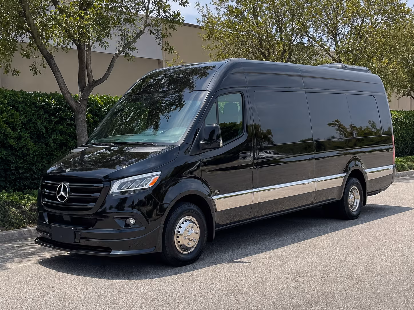 columbus sprinter van with driver