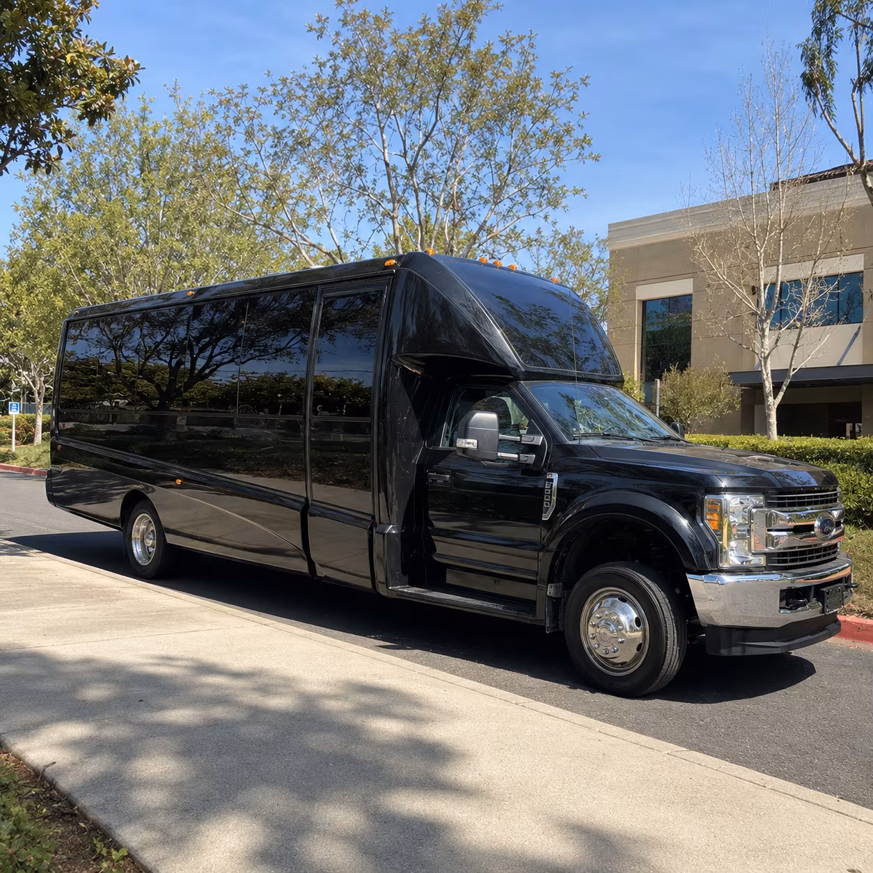 columbus wedding party bus rental