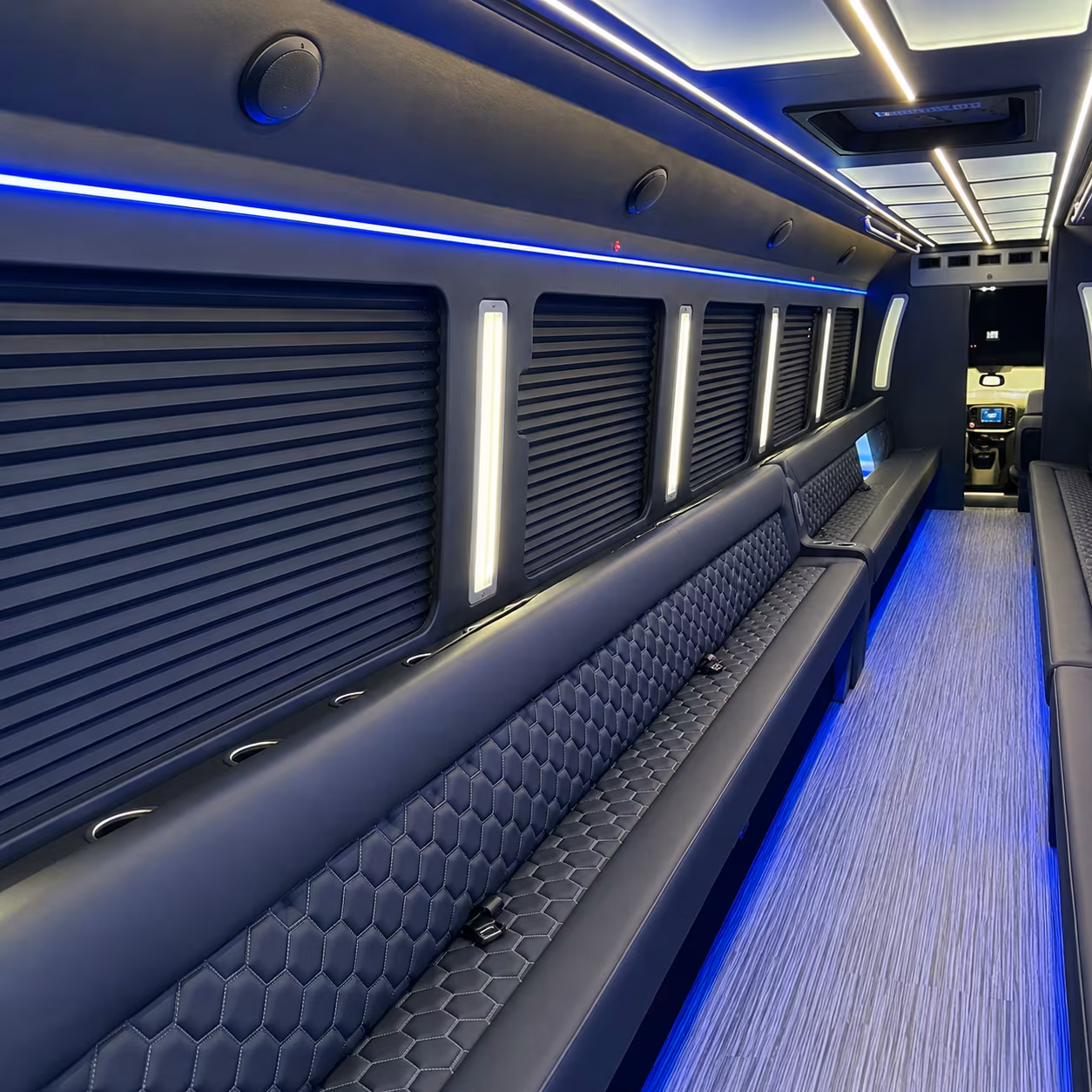 school field trip and educational tour buses around columbus