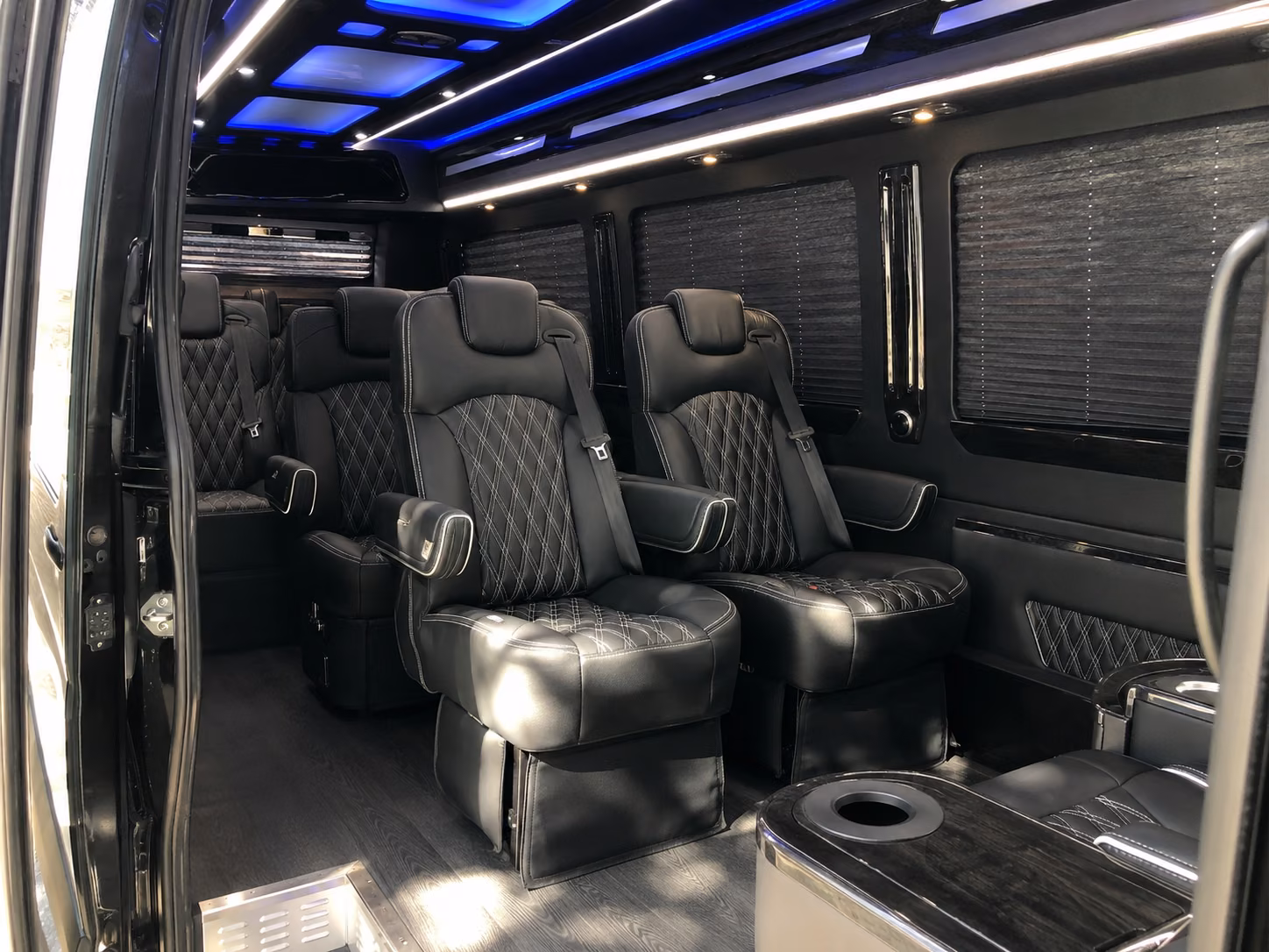 sprinter vans and minibuses for executive corporate transportation in columbus